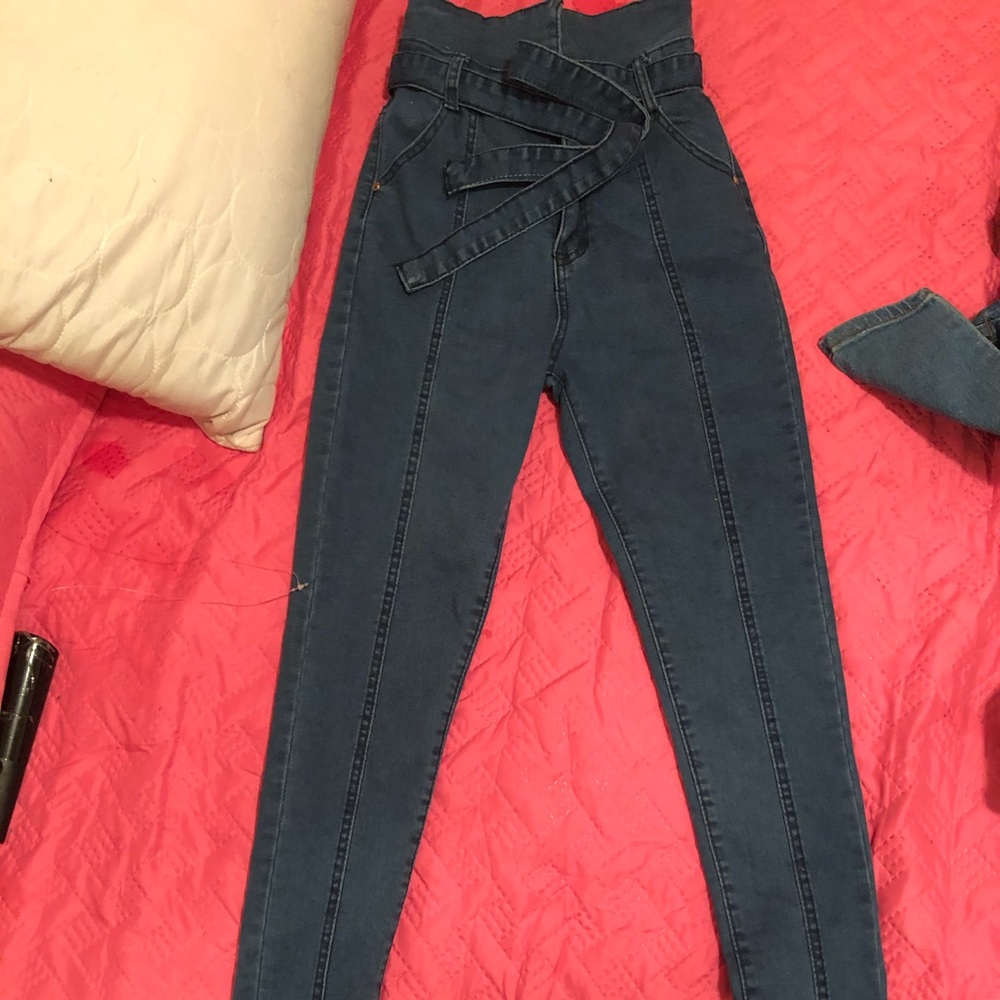 high waisted jeans